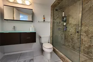 2030 S Ocean Dr, Hallandale Beach, FL 33009 - Photo 14