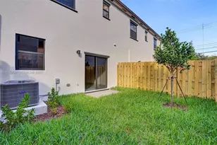 2542 SE 29th St, Homestead, FL 33035 - Photo 20