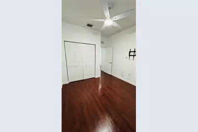 3355 W 90th Ter, Hialeah, FL 33018 - Photo 24