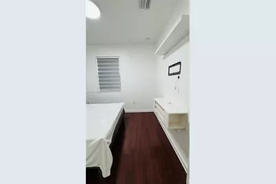 3355 W 90th Ter, Hialeah, FL 33018 - Photo 18