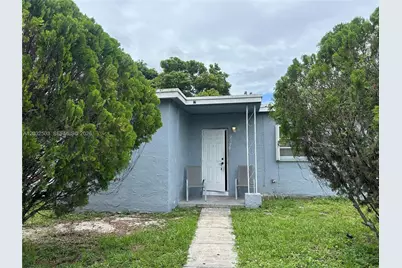 2370 NW 153rd St, Miami Gardens, FL 33054 - Photo 2