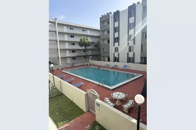 10000 NW 80th Ct #2249, Hialeah Gardens, FL 33016 - Photo 1