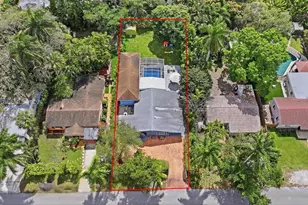 608 SW 13th St, Fort Lauderdale, FL 33315 - Photo 2