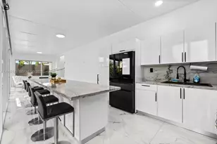 280 NW 59th Ct, Miami, FL 33126 - Photo 20