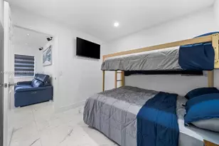 280 NW 59th Ct, Miami, FL 33126 - Photo 10