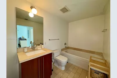 79 SW 12th St #1502, Miami, FL 33130 - Photo 18