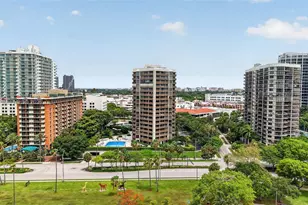 2901 S Bayshore Dr, Miami, FL 33133 - Photo 20