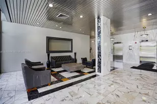 3675 N Country Club Dr, Aventura, FL 33180 - Photo 18
