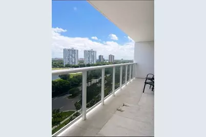 3675 N Country Club Dr #1406, Aventura, FL 33180 - Photo 6
