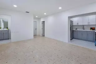 424 W 13th St, Hialeah, FL 33010 - Photo 12