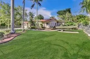 2199 NE 182nd St, North Miami Beach, FL 33162 - Photo 4