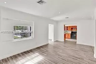 2199 NE 182nd St, North Miami Beach, FL 33162 - Photo 32