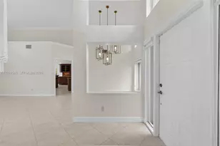 8224 SW 178th Terrace, Palmetto Bay, FL 33157 - Photo 12