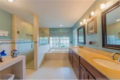 8224 SW 178th Ter, Palmetto Bay, FL 33157 - Photo 24
