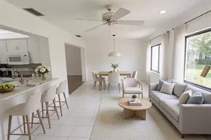 7905 Cloverfield Cir, Boca Raton, FL 33433 - Photo 16