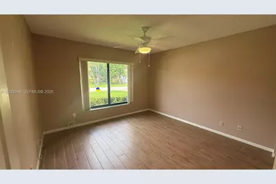 7905 Cloverfield Cir, Boca Raton, FL 33433 - Photo 16