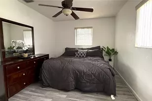 1245 NE 203rd St, Miami, FL 33179 - Photo 14