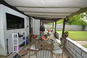 7470 Polk St, Hollywood, FL 33024 - Photo 32
