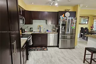 7470 Polk St, Hollywood, FL 33024 - Photo 10