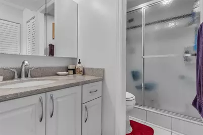1400 Saint Charles Pl #623, Pembroke Pines, FL 33026 - Photo 12