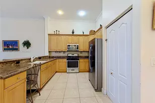 19302 SW 68th St, Pembroke Pines, FL 33332 - Photo 12