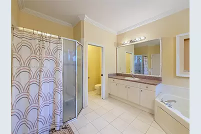 19302 SW 68th St, Pembroke Pines, FL 33332 - Photo 42
