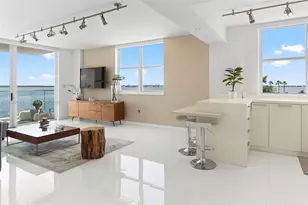 800 Claughton Island Dr, Miami, FL 33131 - Photo 8