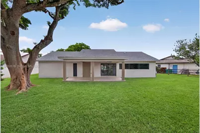 8668 SW 50th St, Cooper City, FL 33328 - Photo 6