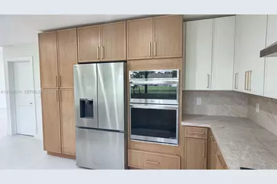 8668 SW 50th St, Cooper City, FL 33328 - Photo 8