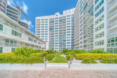 5401 Collins Ave #1135, Miami Beach, FL 33140 - Photo 1