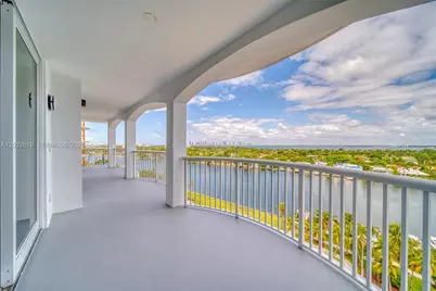5401 Collins Ave #1135, Miami Beach, FL 33140 - Photo 28