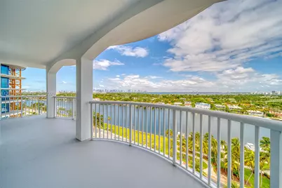 5401 Collins Ave #1135, Miami Beach, FL 33140 - Photo 32