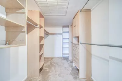5401 Collins Ave #1135, Miami Beach, FL 33140 - Photo 22