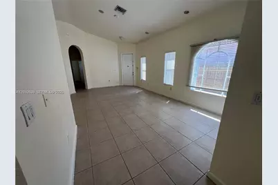 2240 Portofino Ave #0, Homestead, FL 33033 - Photo 4