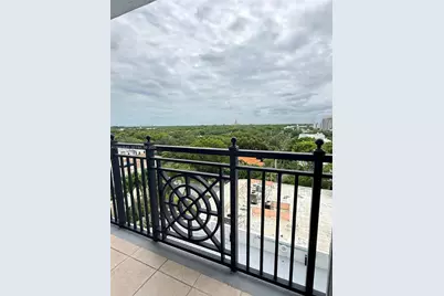 357 Almeria Ave #802, Coral Gables, FL 33134 - Photo 12