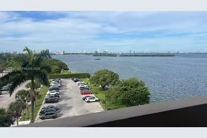 880 NE 69th St #6R, Miami, FL 33138 - Photo 8
