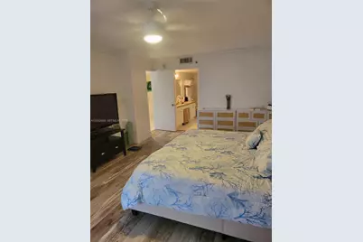 290 174th St #M19, Sunny Isles Beach, FL 33160 - Photo 14