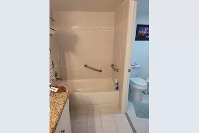 290 174th St #M19, Sunny Isles Beach, FL 33160 - Photo 16