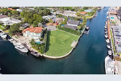 13305 Biscayne Island Ter, North Miami, FL 33181 - Photo 4