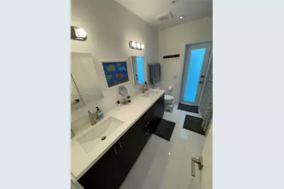 13305 Biscayne Island Ter, North Miami, FL 33181 - Photo 18