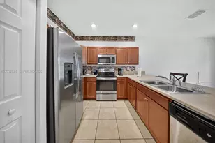 11464 SW 248th Ln, Homestead, FL 33032 - Photo 8