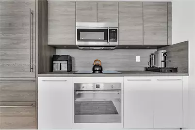 400 Sunny Isles Blvd #1917, Sunny Isles Beach, FL 33160 - Photo 12