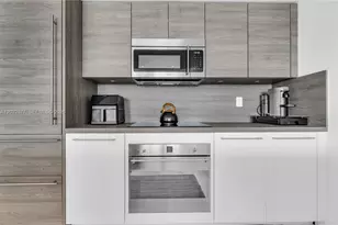 400 Sunny Isles Blvd, Sunny Isles Beach, FL 33160 - Photo 12