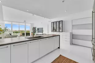 400 Sunny Isles Blvd, Sunny Isles Beach, FL 33160 - Photo 14