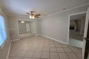 5225 NE 4th Ave, Oakland Park, FL 33334 - Photo 14