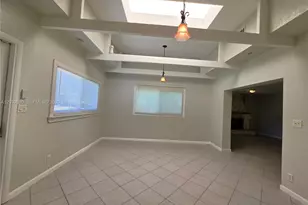 5225 NE 4th Ave, Oakland Park, FL 33334 - Photo 4
