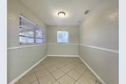 5225 NE 4th Ave #0, Oakland Park, FL 33334 - Photo 24