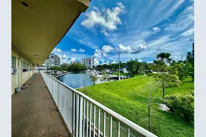 26 Diplomat Pkwy #2263, Hallandale Beach, FL 33009 - Photo 22