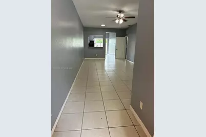 55 SW 14th Ter #55, Homestead, FL 33030 - Photo 2