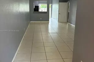 55 SW 14th Terrace, Homestead, FL 33030 - Photo 2